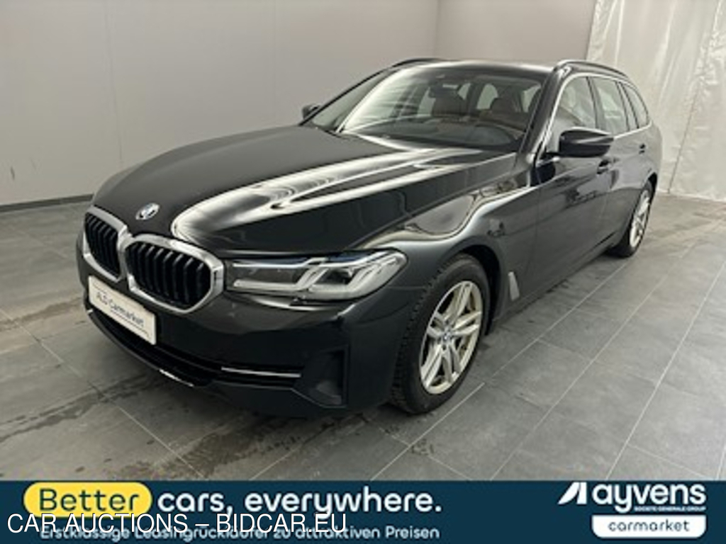 BMW 5er BMW 530d xDrive Touring Aut. Kombi, 5-turig, Automatik, 8-Gang