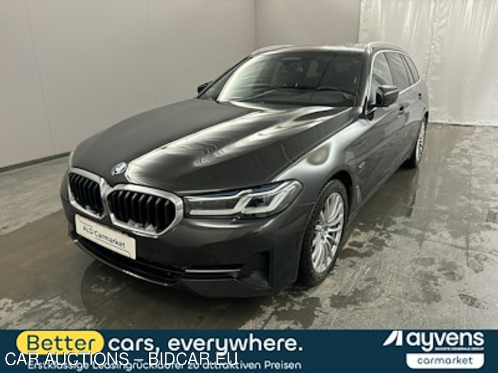 BMW 5er BMW 530e xDrive Touring Aut. Kombi, 5-turig, Automatik, 8-Gang