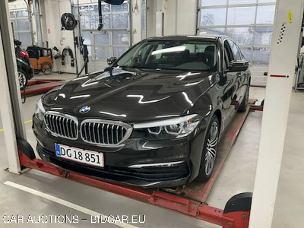 BMW Series 5 2.0 520d F Connected Auto