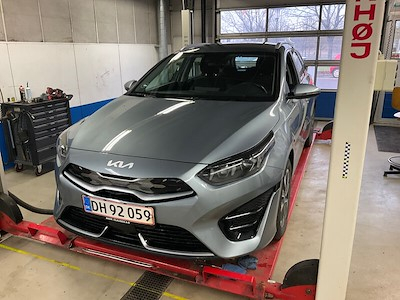 Kia Ceed 1.6 Gdi Phev 141 Prestige Dct MY22