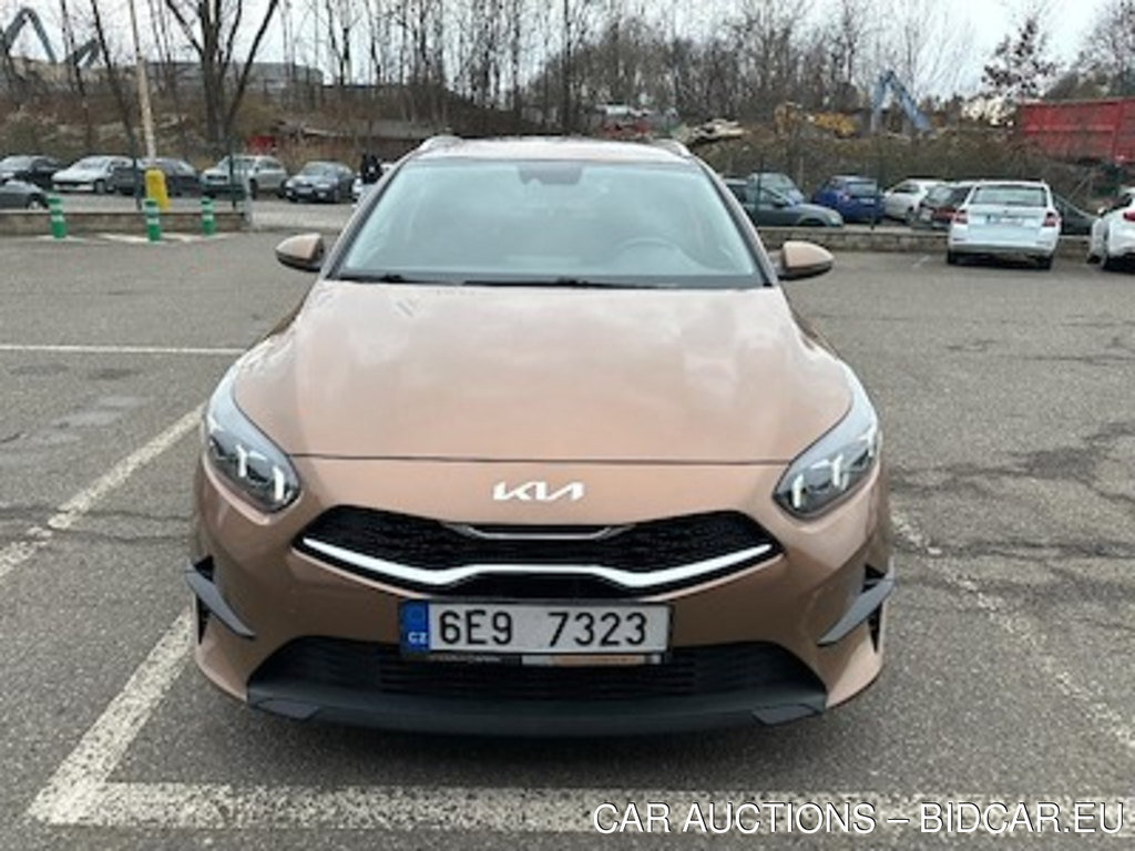 Kia Ceed 1.5 T-GDI 118kW Top SW