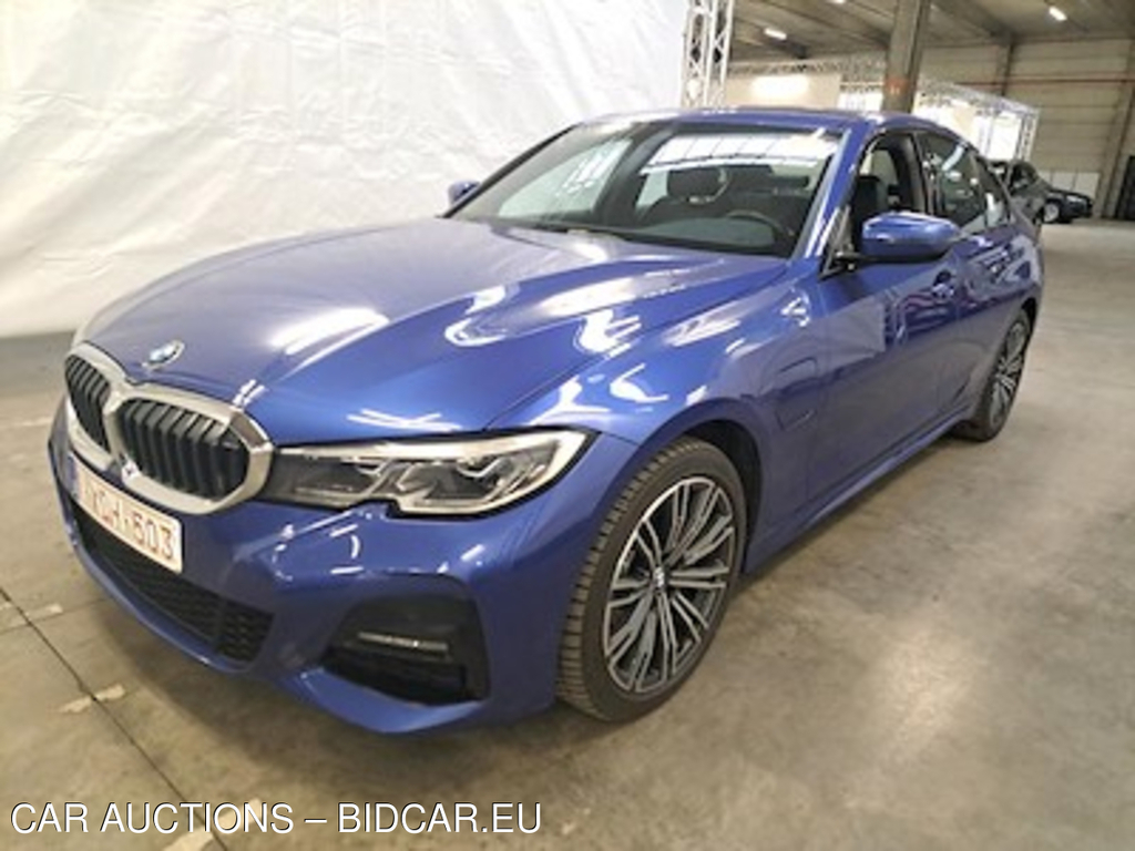 BMW 3 330EA PHEV AUT