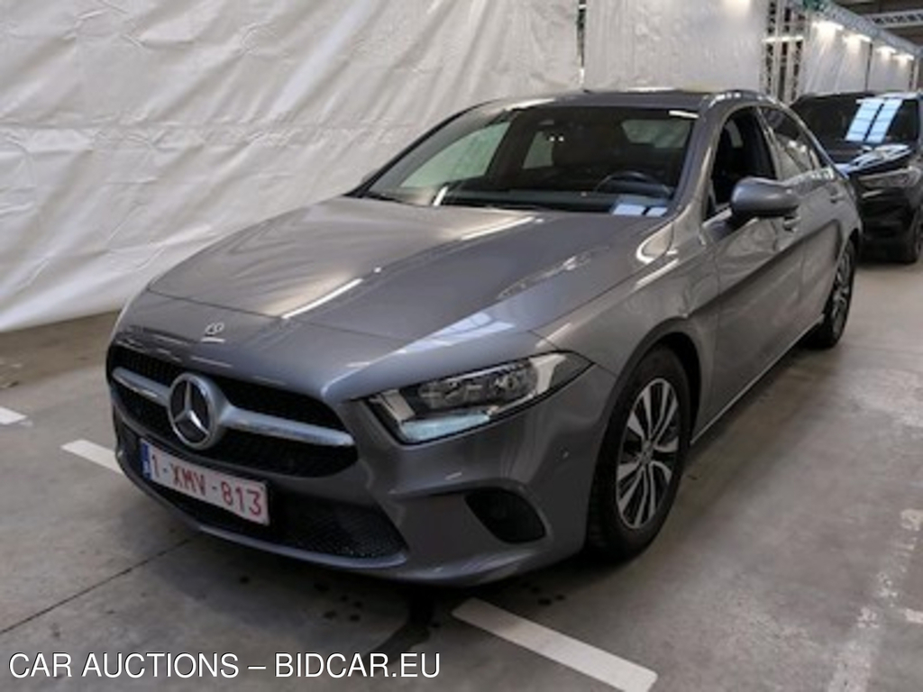 Mercedes-Benz A sedan A 180 D BUSINESS SOLUTION AUT