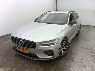 Volvo V60 diesel - 2018 V60 2.0 D4 R-DESIGN GEARTRONIC, 2020