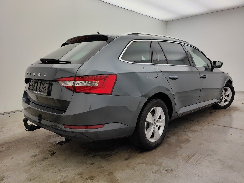 Skoda Superb combi diesel - 2019 SUPERB SW 1.6 CR TDI AMBITION DSG, 2020