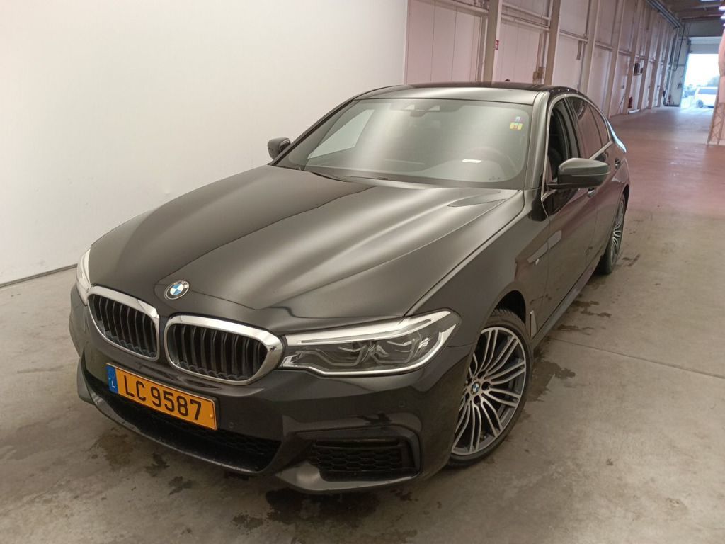 BMW 5 diesel - 2017 520 DA MHD ADBLUE, 2020