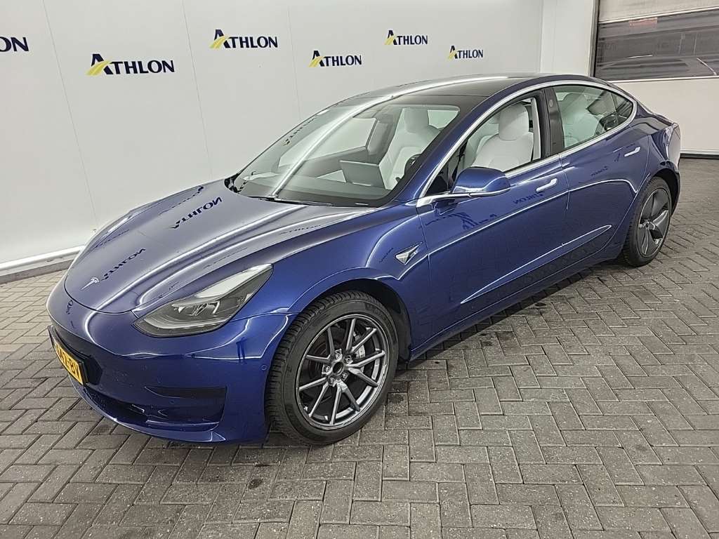 Tesla Model 3 STANDARD RANGE PLUS RWD 4D 225KW, 2020