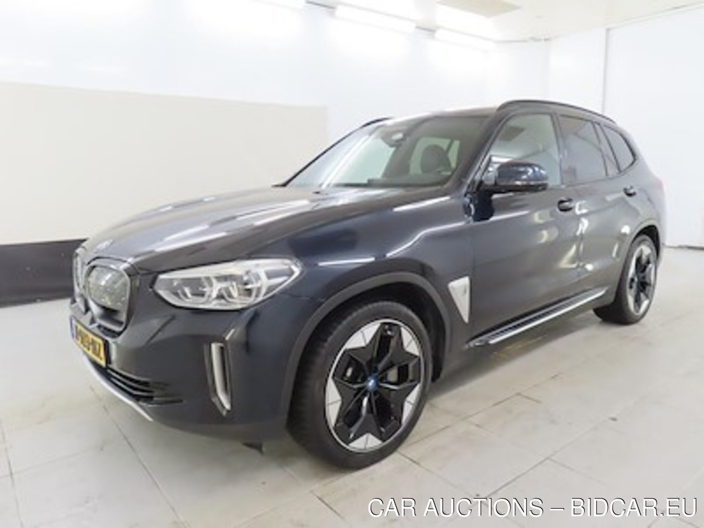 BMW Ix3 80kWh High Executive 5d