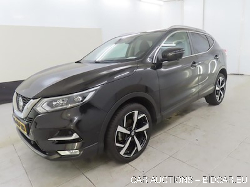 Nissan Qashqai 1.3 DIG-T 140 TEKNA 5d