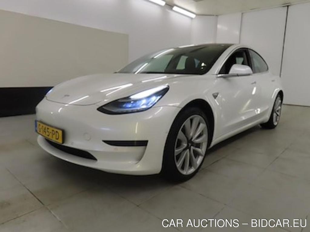 Tesla Model 3 Standard Range Plus RWD 4d