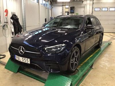 Mercedes-Benz E 300 DE T 4matic !INSPECTION FAILED! Amg-Line Drag Navi ACC Backkamera