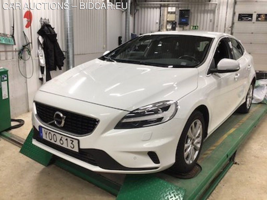 Volvo V40 D3 R-Design Aut Voc Drag Varmare Pdc