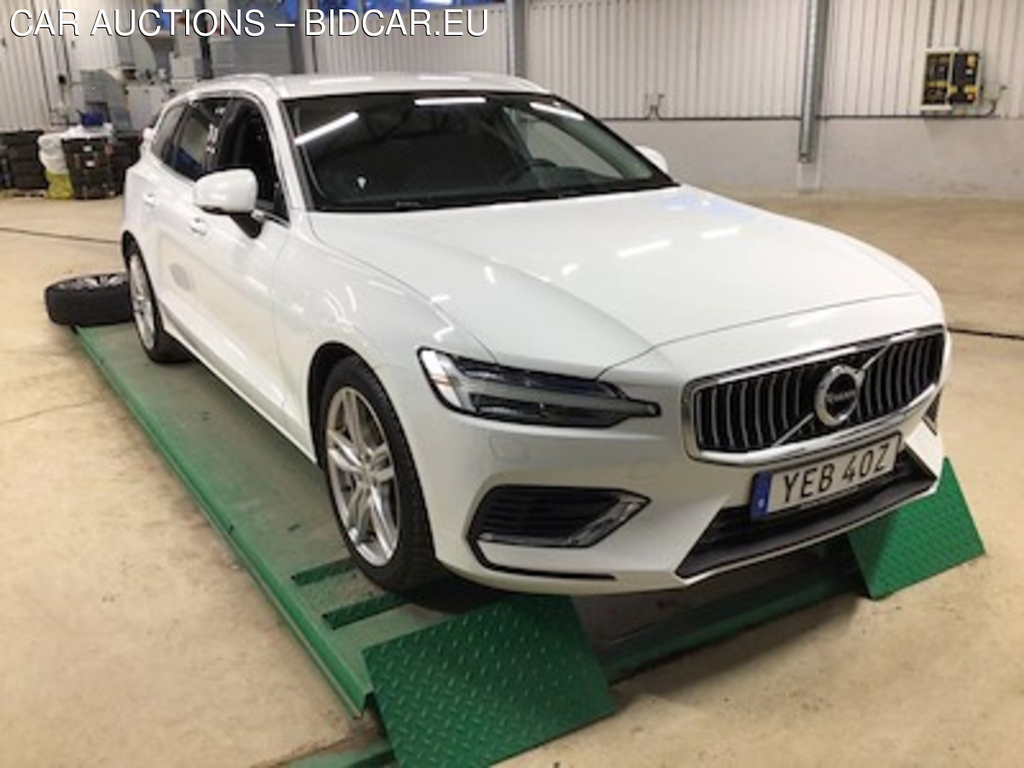 Volvo V60 T6 awd Inscription Expression Voc Drag Backkamera