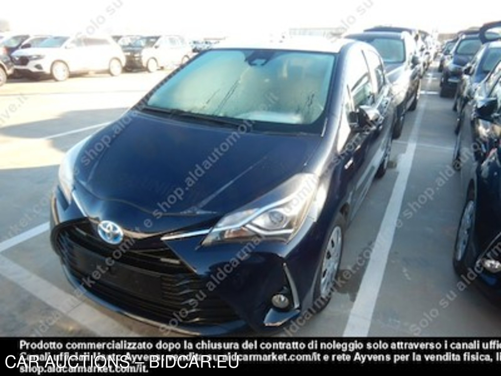 Toyota yaris consip13 1.5 hybrid cool -