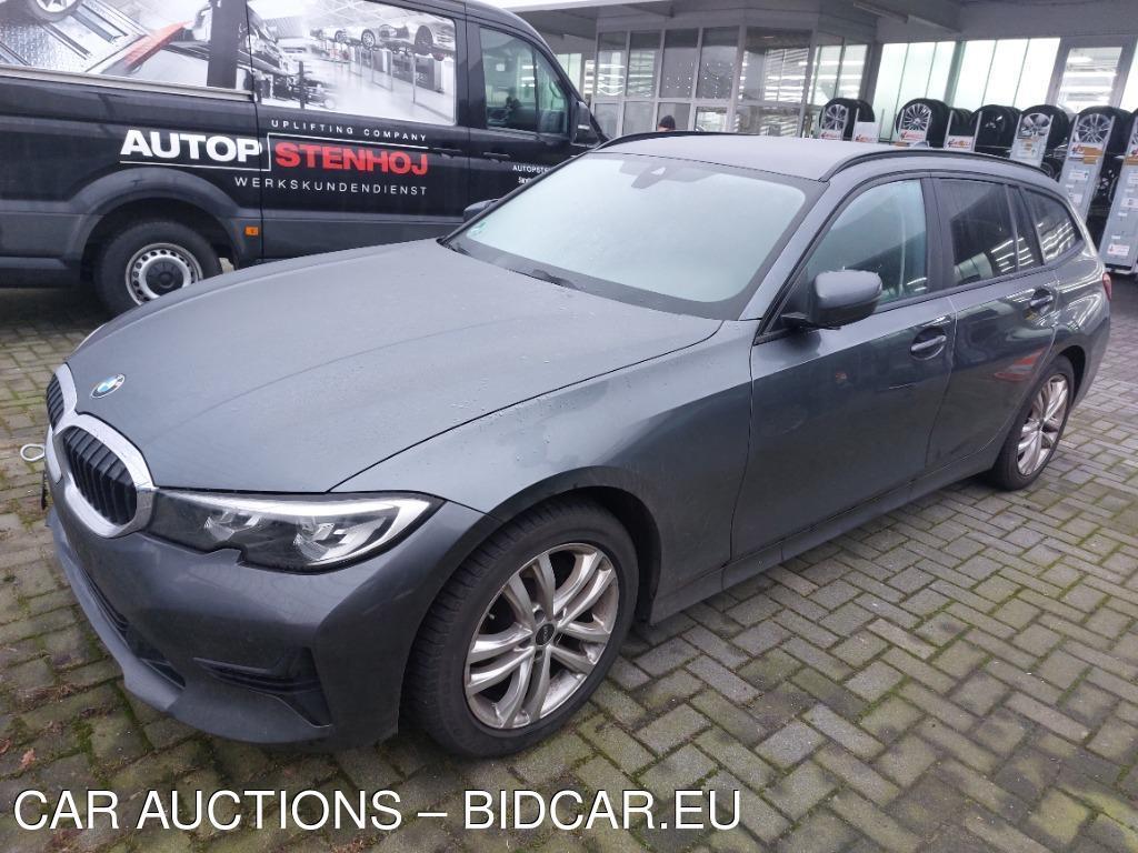 BMW 318D TOURING AUT. Advantage, 2020