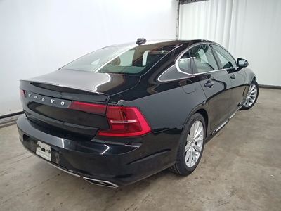 Volvo S90 diesel - 2016 S90 2.0 D4 MOMENTUM GEAR.ADBLUE (EU6D-T.), 2018