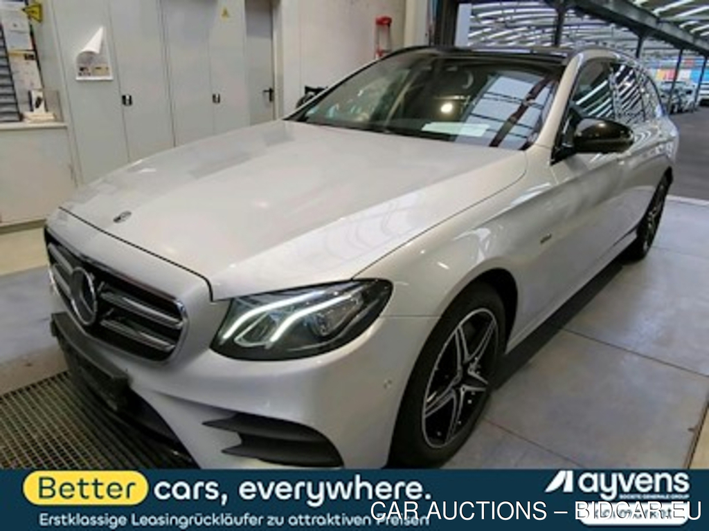 Mercedes-Benz E 300 DE T 9g-t MERCEDES E 300 de T 9G-TRONIC AMG Line