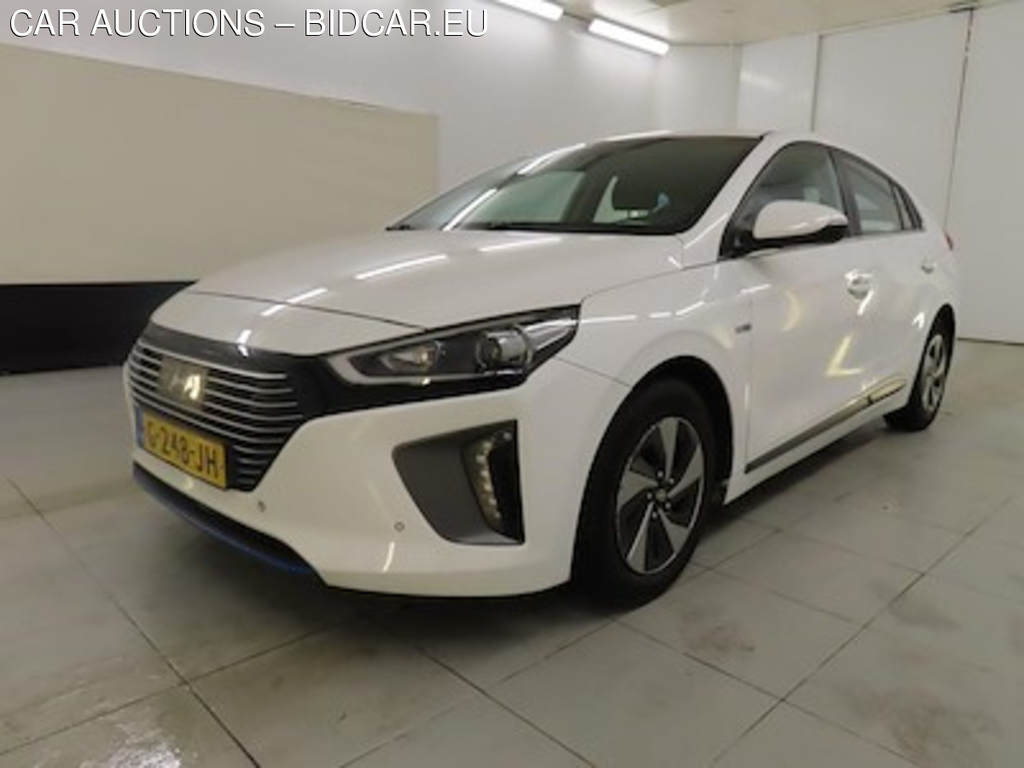 Hyundai Ioniq 1.6 GDI Blue HEV Comfort 5d