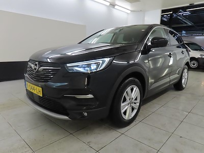 Opel Grandland X 1.2 Turbo S;S 96kW Bus. Executive 5d