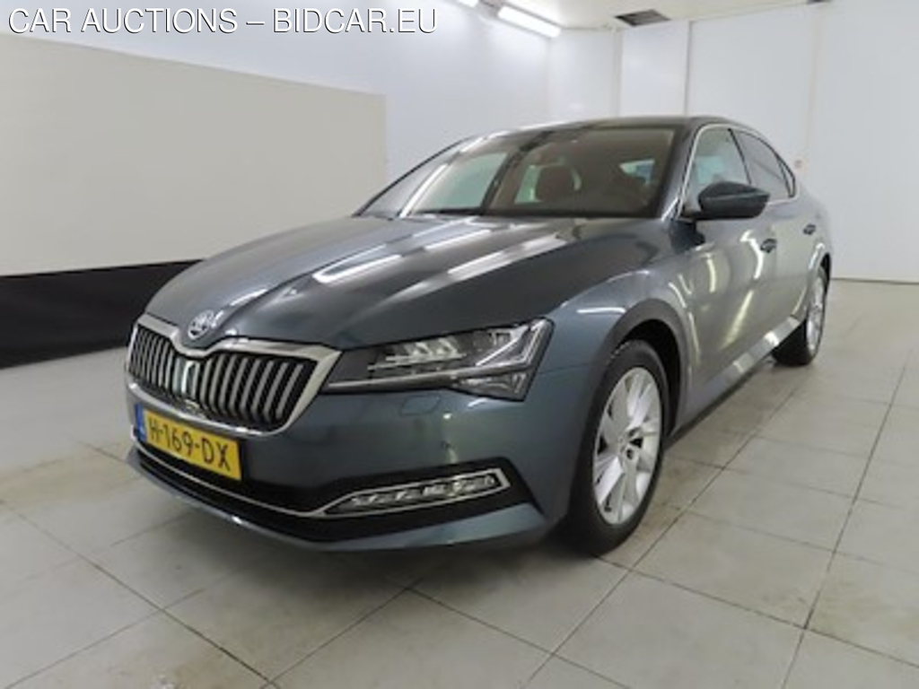 Skoda SUPERB 1.5 TSI ACT DSG Business Edition 5d