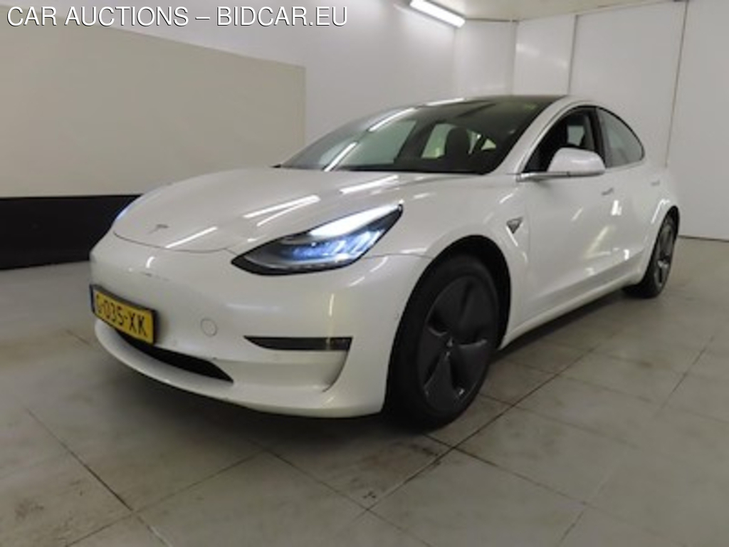 Tesla Model 3 Long Range Dual Motor AWD 4d