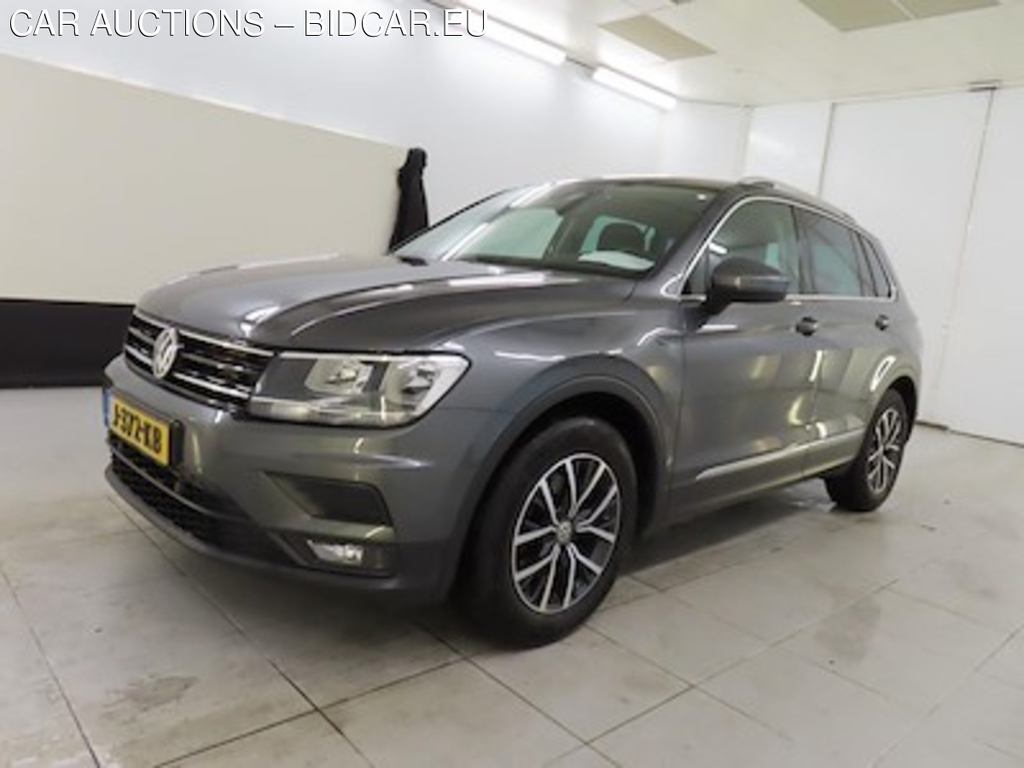 Volkswagen Tiguan 1.5 TSI ACT 110kW DSG Comfortline Bus. 5d