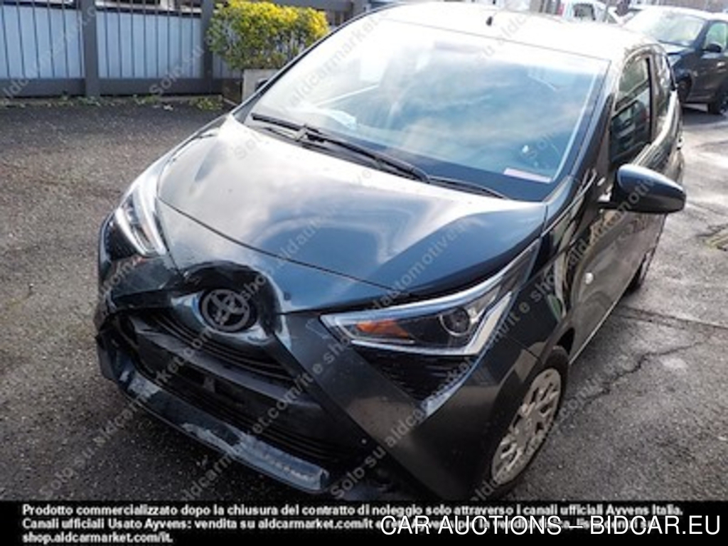 Toyota aygo connect 1.0 vvt-i x-business -