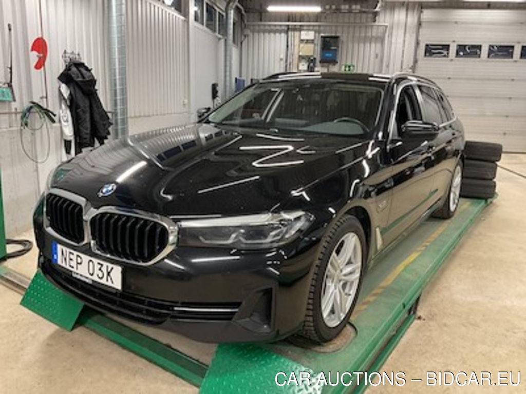 BMW 530e touring Drag Backkamera Auto