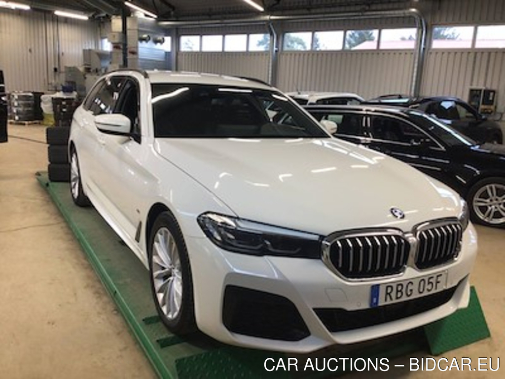 BMW 530e xdrive touring M-Sport, Drag, B-Kamera, Nav, Adp.F-Hallare, Auto