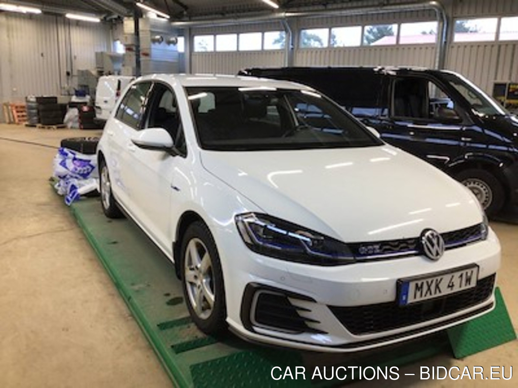 Volkswagen Golf GTE Plug-In Dsg Varmare Cockpit