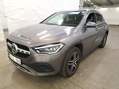 Mercedes-Benz Gla - klasse 1.3 GLA 180 DCT BUSINESS SOLUTION Business Solution Luxury