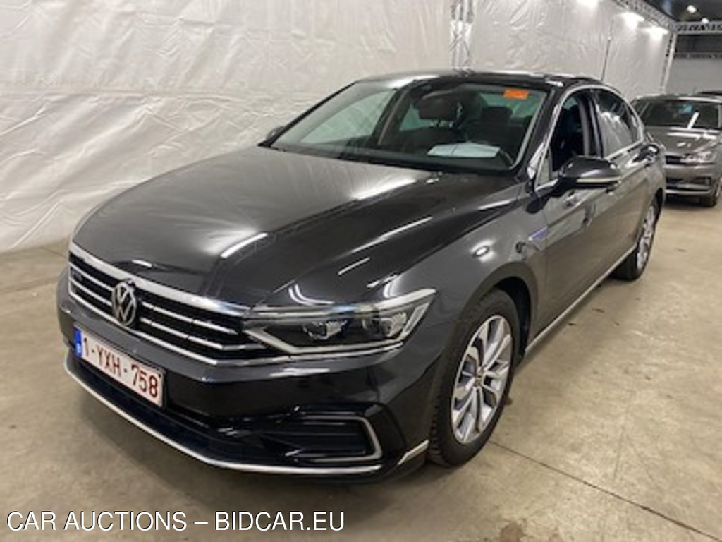 Volkswagen Passat 1.4 TSI GTE BUSINESS DSG Travel Assist Plus incl. Emergency Assist