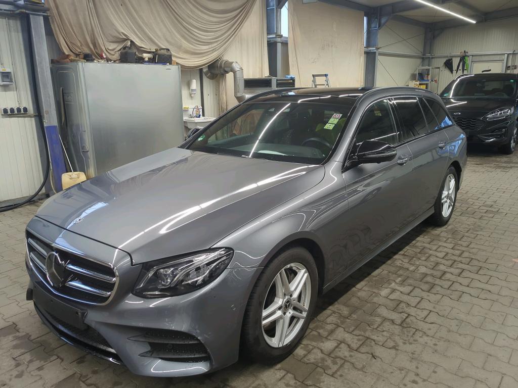 Mercedes-Benz E 220 D 4MATIC T 9G-TRONIC AMG Line, 2020