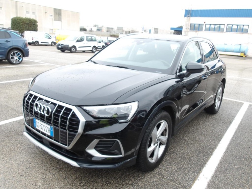 Audi Q3 35 1.5 TFSI MHEV BUSINESS ADVANCED S-TRONIC, 2021