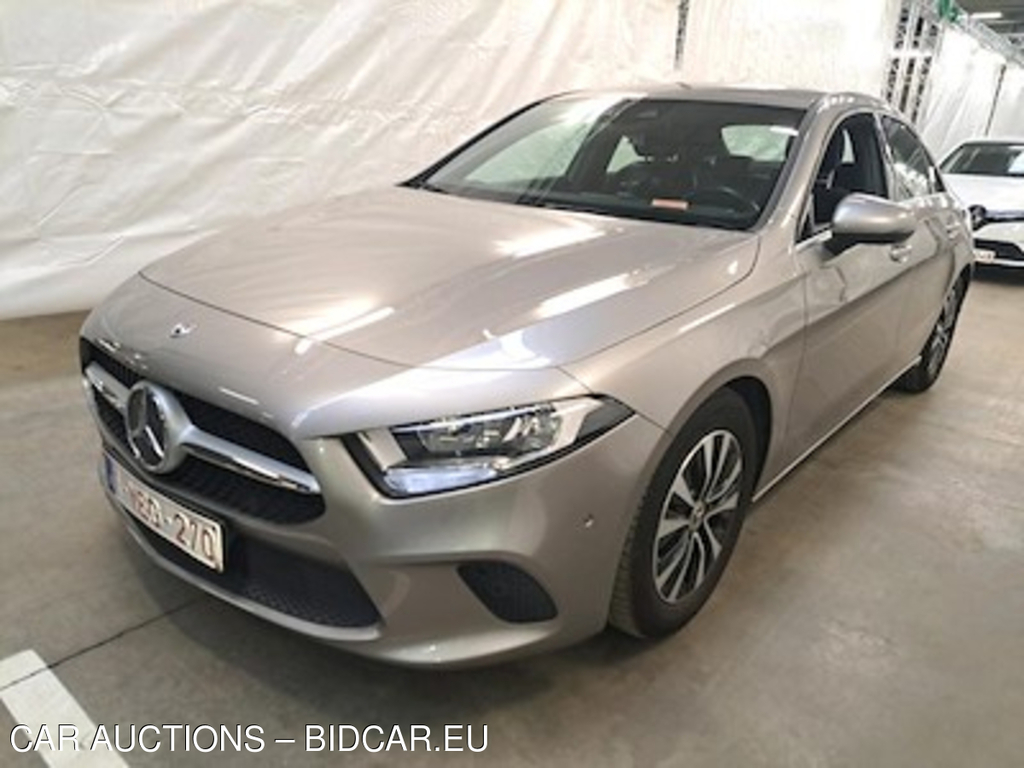 Mercedes-Benz A sedan A 180 D BUSINESS SOLUTION AUT