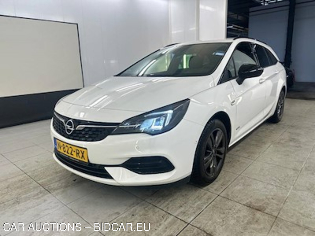 Opel Astra sports tourer 1.2 turbo 81kW Design &amp; Tech