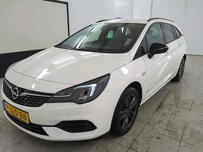 Opel Astra sports tourer 1.2 turbo 81kW Design &amp; Tech