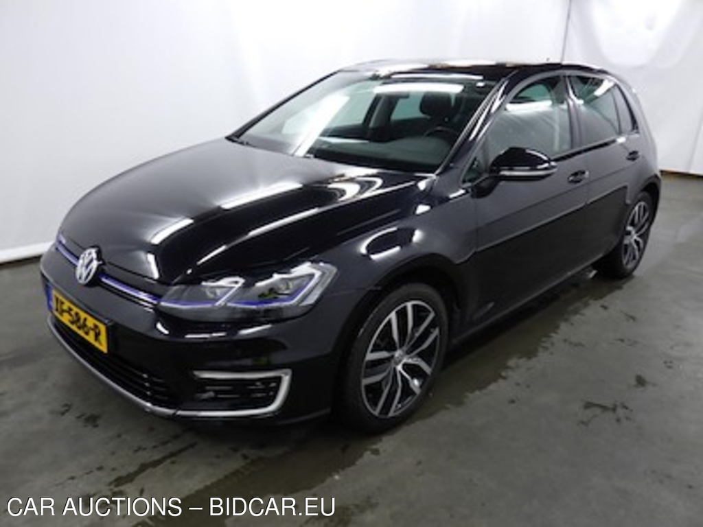 Volkswagen GOLF e-Golf auto 5d