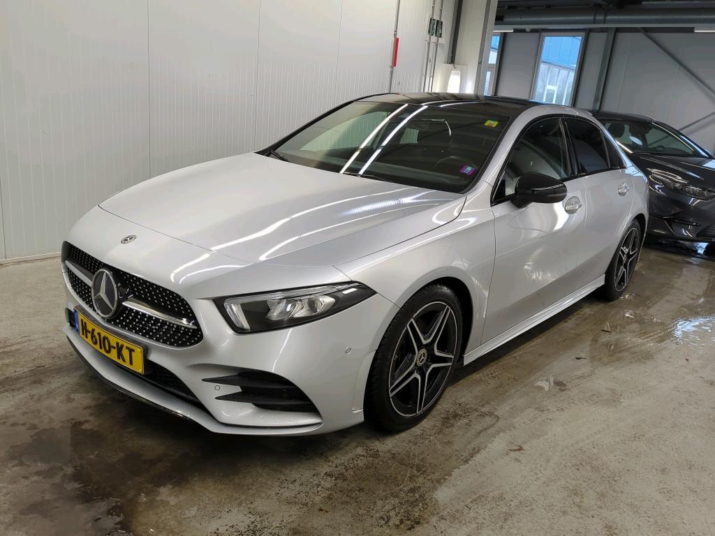 Mercedes-Benz A180 1.3 100kW Business Solution AMG DCT, 2020