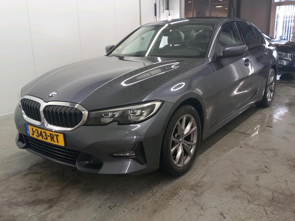 BMW 318 dA 110kW MH Corporate Executive, 2020