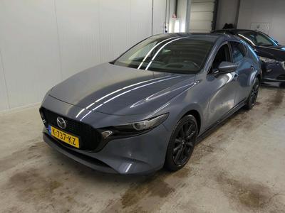 Mazda 3 2.0 Skyactiv-X 12kW Luxury, 2021