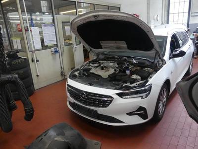 Opel Insignia SPORTS TOURER 2.0 DIESEL AUT. Business Elegance, 2020