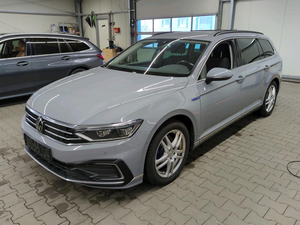 Volkswagen Passat VARIANT 1.4 TSI PLUG-IN-HYBRID DSG GTE, 2022