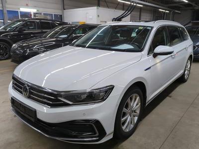 Volkswagen Passat VARIANT 1.4 TSI PLUG-IN-HYBRID DSG GTE, 2020