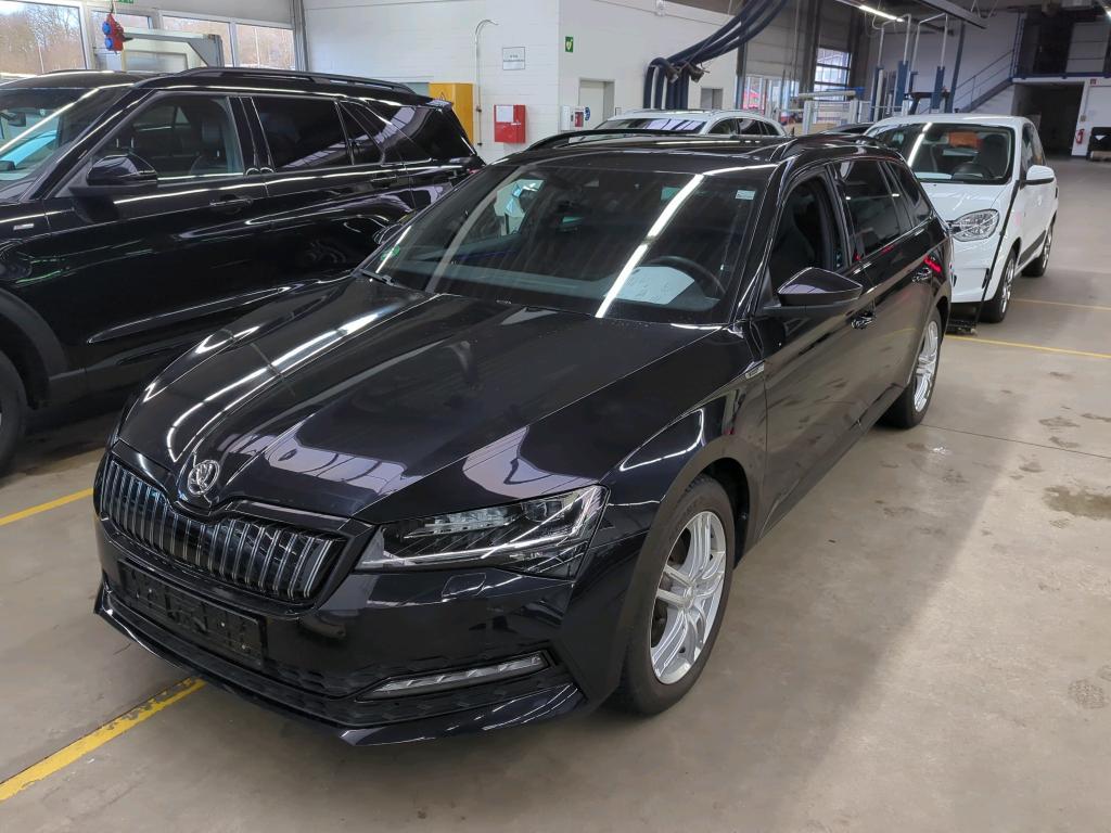 Skoda Superb COMBI 1.4 TSI IV DSG Sportline, 2022