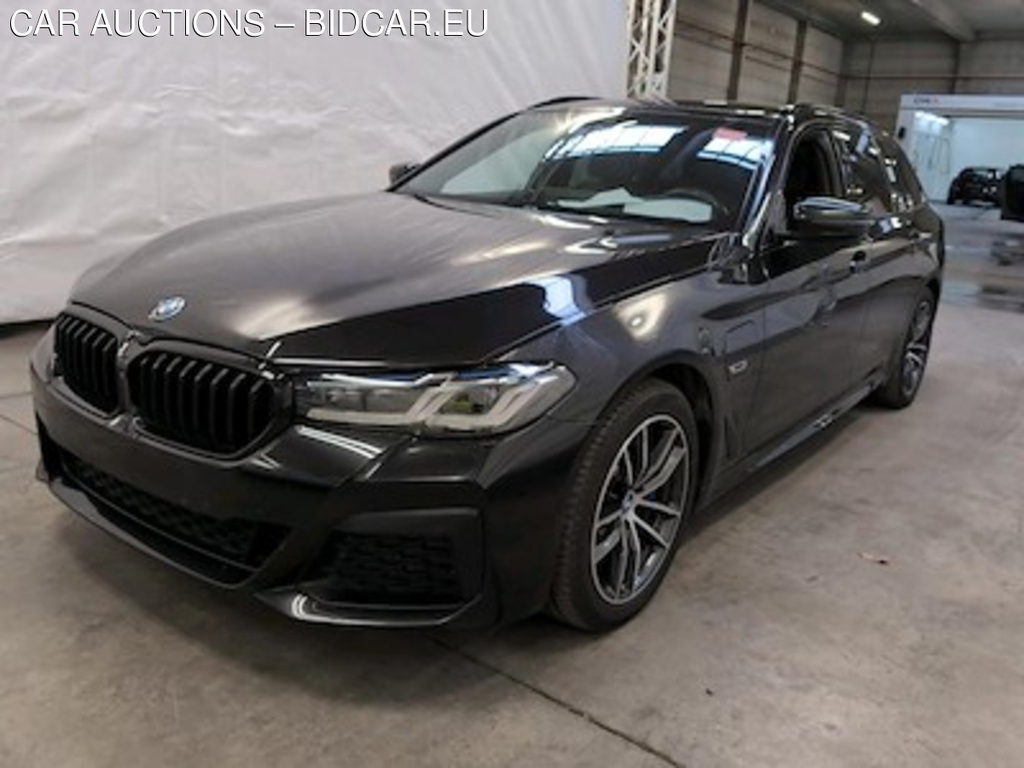 BMW 5 series touring 2.0 530E 170KW XDRIVE AUTO TOURING Parking Assistant Plus Safety