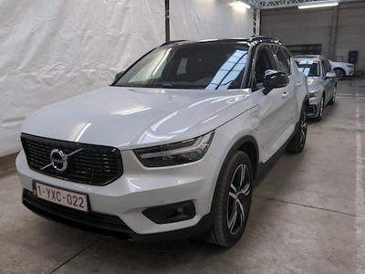 Volvo XC40 1.5 T4 RECHARGE GEARTRONIC R-DESIGN Tech &amp; Park Assist Winter Pro Winter