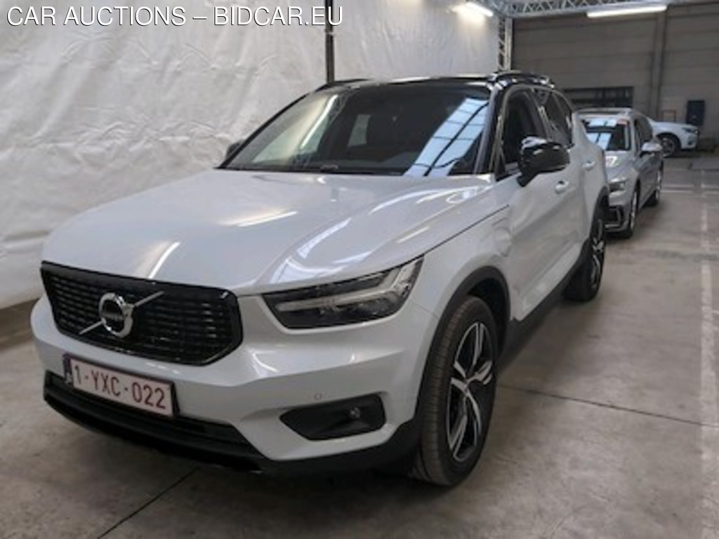 Volvo XC40 1.5 T4 RECHARGE GEARTRONIC R-DESIGN Tech & Park Assist Winter Pro Winter