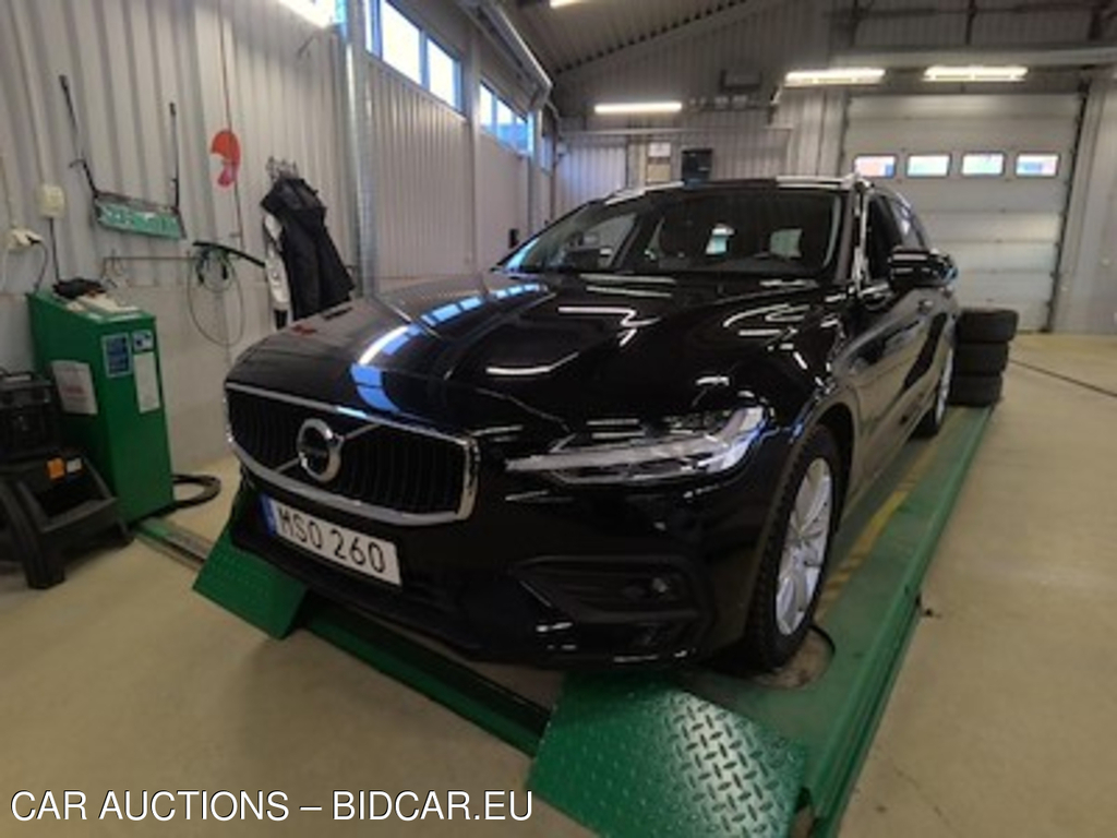 Volvo V60 B4 bensin FWD Momentum Adv Se Park Drag Auto