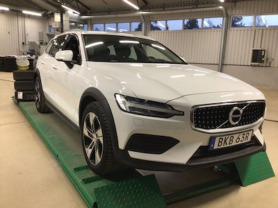 Volvo V60 cross country B4 diesel awd Advanced Navi Pro Edt, Drag, B-Kamera, VoC, Nav, Auto